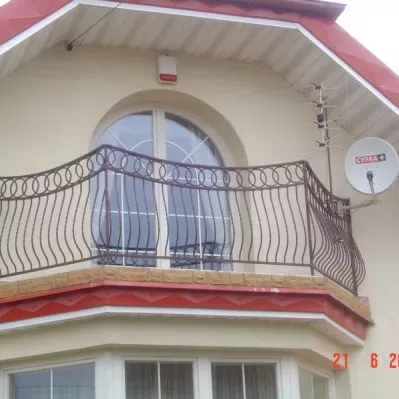 balustrady-ze-stali-czarnej-10