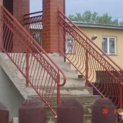 balustrady-ze-stali-czarnej-11