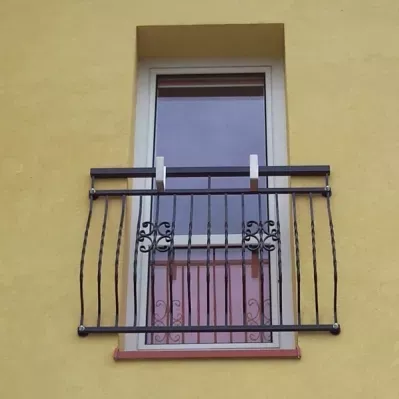 balustrady-ze-stali-czarnej-34